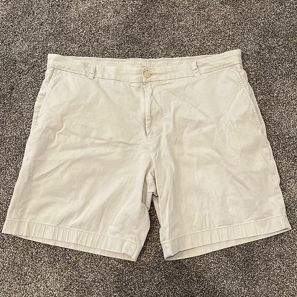 Southern Tide Khaki shorts